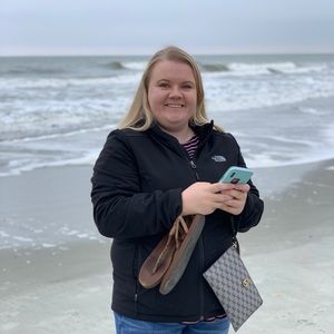 Meet your Posher, Brittany